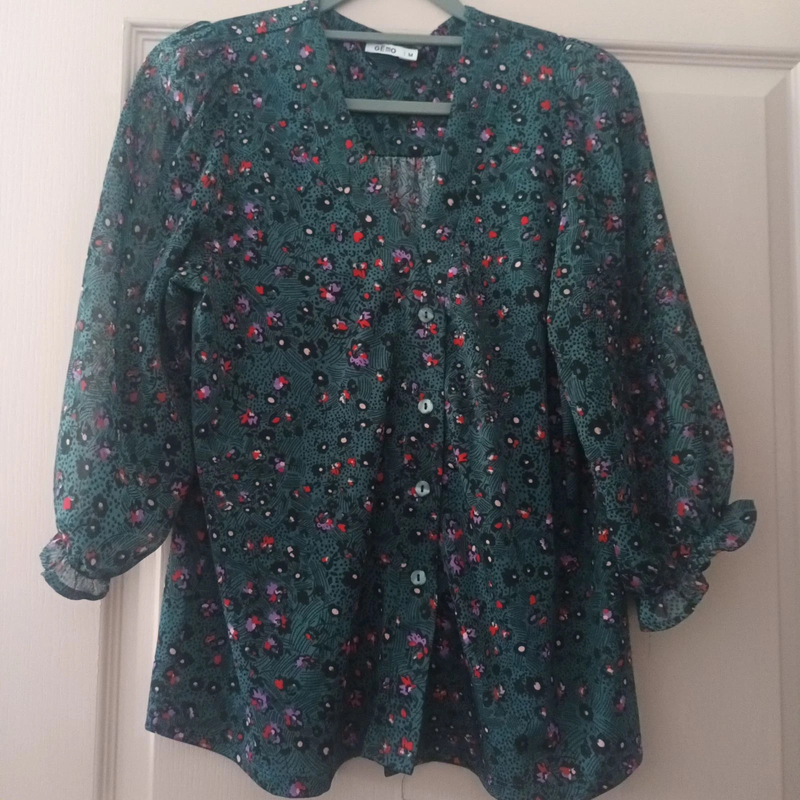 Blouse fleurie GÉMO – Taille 38 (M) – Vert canard / Manches transparentes